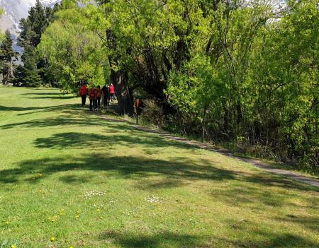 Glenorchy Golf Club par 3 with walking track to the right