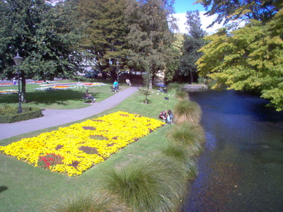 avon_river_christchurch_400